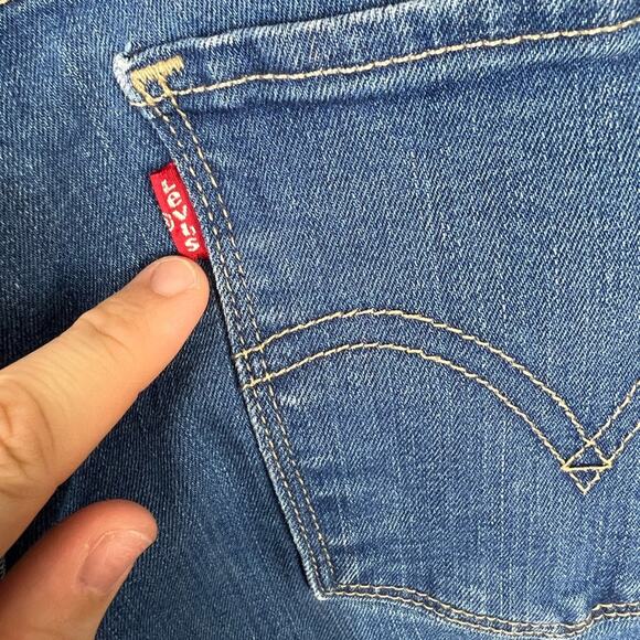Levi’s 515 Bootcut lighter mid wash blue jeans with pockets - Picture 8 of 10